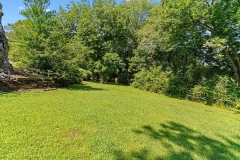 Exterior - 2502 E Hillview Dr, Dalton, GA 30721 photo 6 of 11
