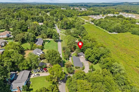 View/Area - 2502 E Hillview Dr, Dalton, GA 30721 photo 3 of 7