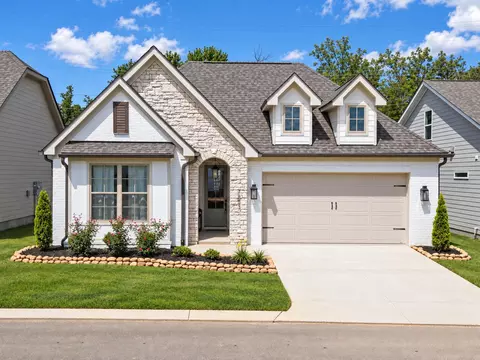 6974 Charming Pl #105, Hixson, TN 37343