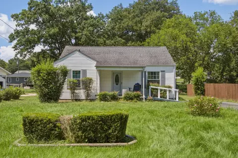 Exterior - 602 Forrest Rd, Fort Oglethorpe, GA 30742 photo 1 of 7