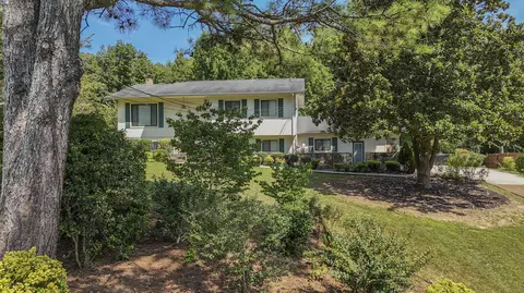 Exterior - 5016 Silver Ln, Apison, TN 37302 photo 8 of 24