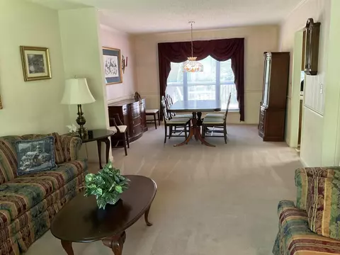 Living - 5016 Silver Ln, Apison, TN 37302 photo 2 of 2