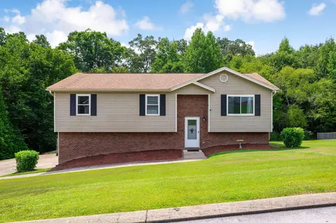 1159 Stormy Ridge Dr, Soddy Daisy, TN 37379