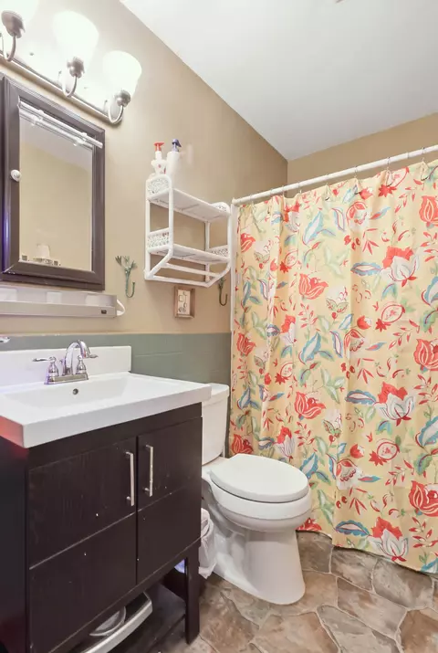 Bath - 9439 E Brainerd Rd, Chattanooga, TN 37421 photo 2 of 4