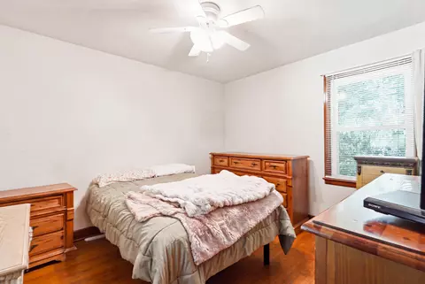 Bedroom - 9439 E Brainerd Rd, Chattanooga, TN 37421 photo 5 of 5