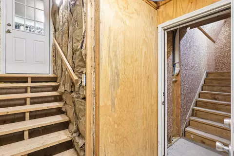 Entry Way - 9439 E Brainerd Rd, Chattanooga, TN 37421 photo 2 of 4