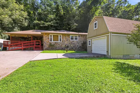 9439 E Brainerd Rd, Chattanooga, TN 37421