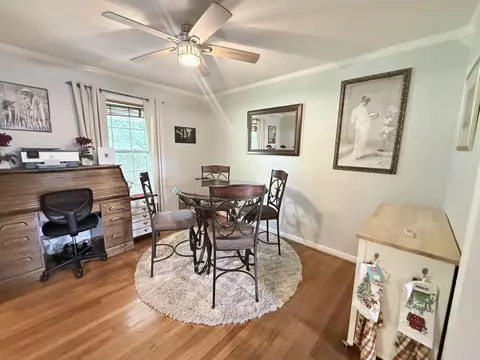Dining - 1608 Eagle Dr, Hixson, TN 37343 photo 2 of 3