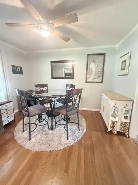 Dining - 1608 Eagle Dr, Hixson, TN 37343 photo 3 of 3