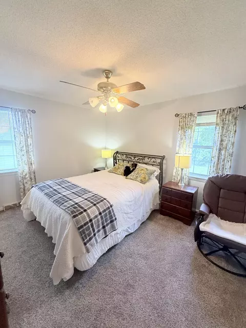 Bedroom - 1608 Eagle Dr, Hixson, TN 37343 photo 3 of 8