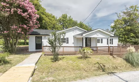 190 Sundance Dr, Evensville, TN 37332