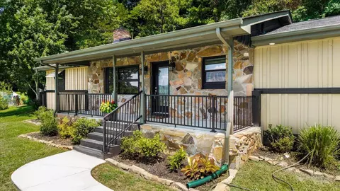Exterior - 9815 E Brainerd Rd, Ooltewah, TN 37363 photo 3 of 6
