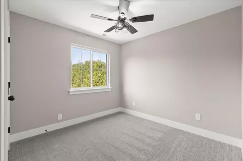 Bedroom - 123 Cherokee Ridge Dr, Ocoee, TN 37361 photo 4 of 7