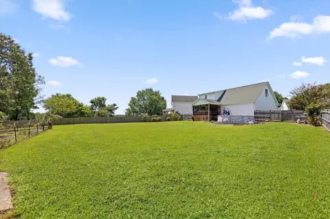 Exterior - 159 Spring Wind Cir, Ringgold, GA 30736 photo 4 of 10