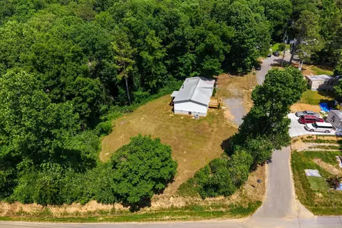 View/Area - 2815 Lyle Ln, Dalton, GA 30721 photo 9 of 10