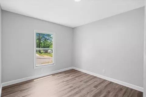Bedroom - 2815 Lyle Ln, Dalton, GA 30721 photo 1 of 6