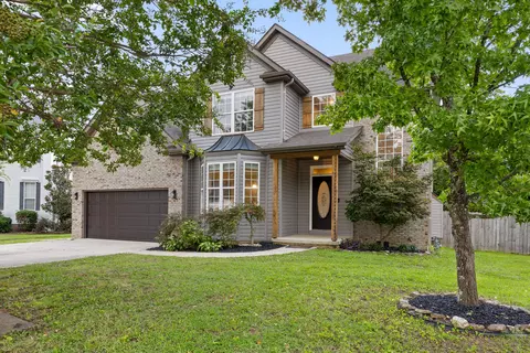 9667 Ashton View Dr, Chattanooga, TN 37421