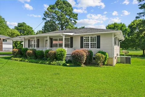 401 Johnson St, Lafayette, GA 30728