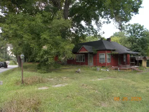 11074 Dayton Pike, Soddy Daisy, TN 37379