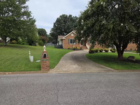 Exterior - 636 Pine Brow Trl, Chattanooga, TN 37421 photo 7 of 8
