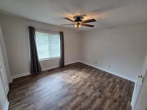Bedroom - 636 Pine Brow Trl, Chattanooga, TN 37421 photo 4 of 7