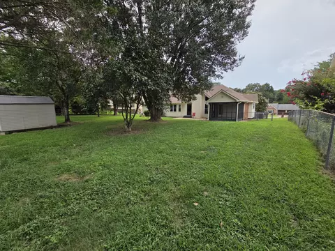Exterior - 636 Pine Brow Trl, Chattanooga, TN 37421 photo 4 of 8