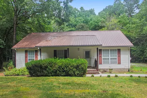 128 Punkin Ln, Lafayette, GA 30728