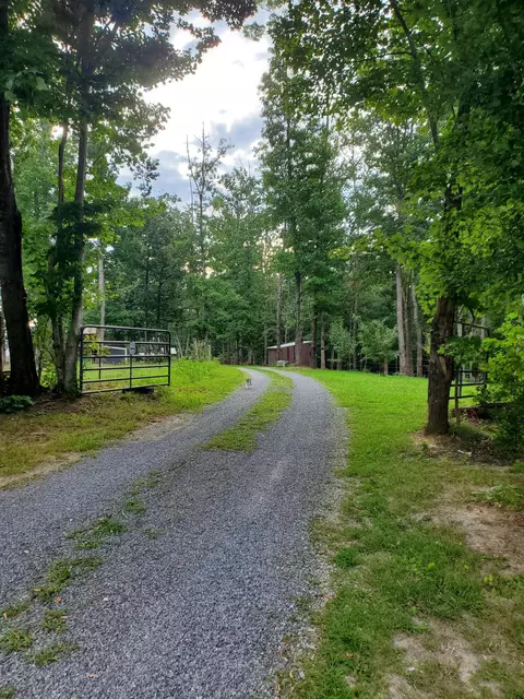 Exterior - 103 Stooping Oak Rd, Dunlap, TN 37327 photo 10 of 17