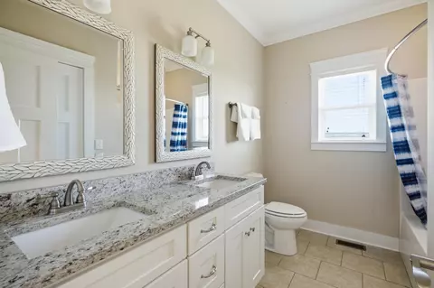 Bath - 7338 Will Dr, Harrison, TN 37341 photo 3 of 4