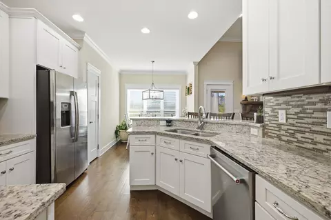 Kitchen - 7338 Will Dr, Harrison, TN 37341 photo 2 of 8