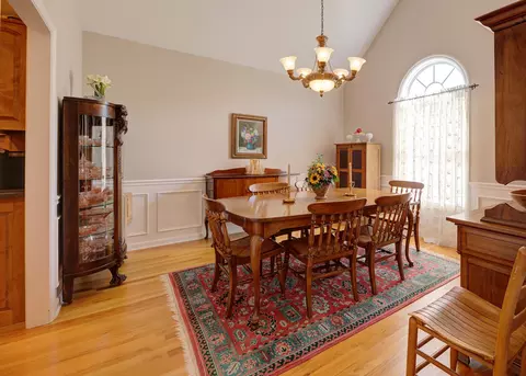 Dining - 599 Cardinal Rd, Ringgold, GA 30736 photo 1 of 2
