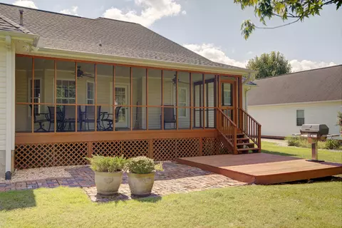 Exterior - 599 Cardinal Rd, Ringgold, GA 30736 photo 4 of 7