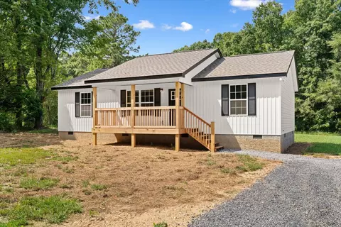 Exterior - 664 Eber Rd SE, Dalton, GA 30720 photo 4 of 11