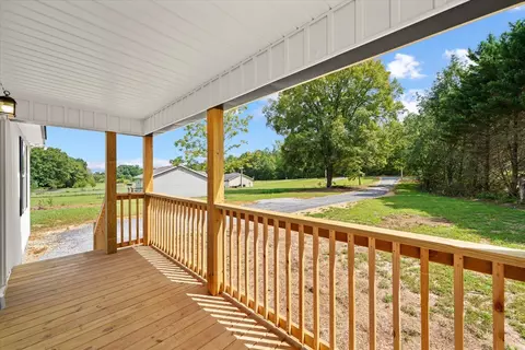 Exterior - 664 Eber Rd SE, Dalton, GA 30720 photo 11 of 11