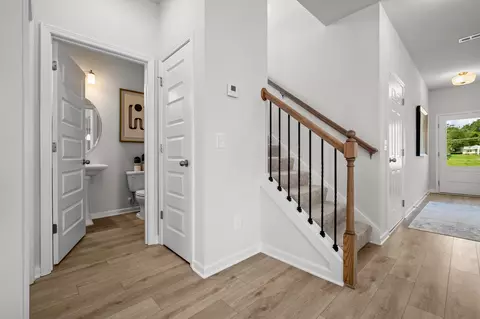 Entry Way - 115 Willow Cir, Rock Spring, GA 30739 photo 5 of 13