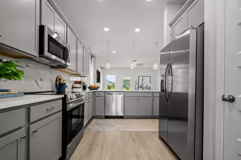 Kitchen - 115 Willow Cir, Rock Spring, GA 30739 photo 1 of 5