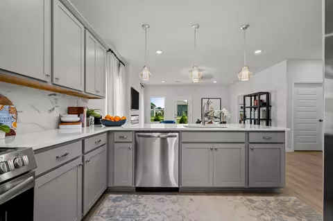 Kitchen - 115 Willow Cir, Rock Spring, GA 30739 photo 3 of 5