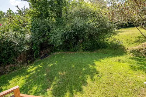 Exterior - 8208 Fallen Maple Dr, Chattanooga, TN 37421 photo 4 of 7
