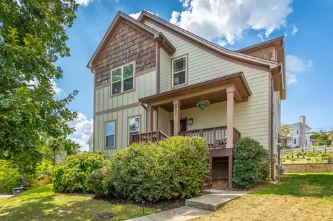 907 Overman St, Chattanooga, TN 37405