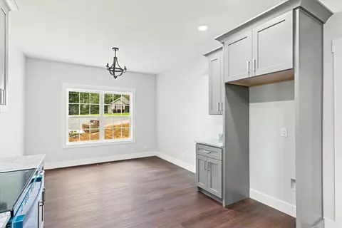 Dining - 2041 Ashley Lane Ln, Dalton, GA 30721 photo 1 of 2