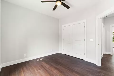 Bedroom - 2041 Ashley Lane Ln, Dalton, GA 30721 photo 6 of 8