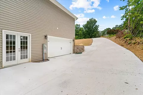 Exterior - 2041 Ashley Lane Ln, Dalton, GA 30721 photo 8 of 10