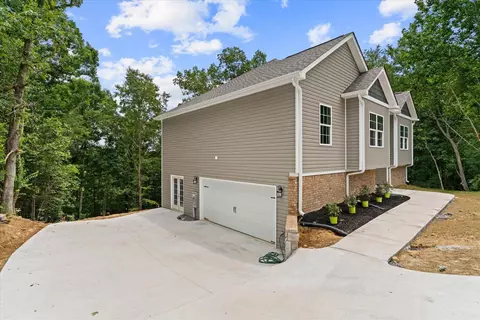 Exterior - 2041 Ashley Lane Ln, Dalton, GA 30721 photo 10 of 10