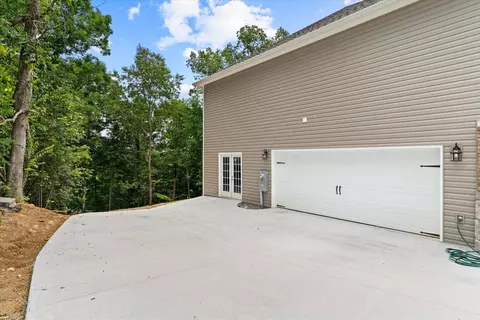 Exterior - 2041 Ashley Lane Ln, Dalton, GA 30721 photo 7 of 10