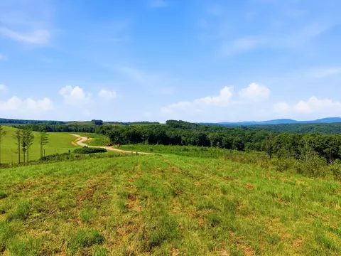 0 Triple Ridge Lot Apt 1 Trl, Grandview, TN 37337