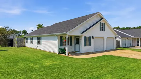 602 Colony Cir, Fort Oglethorpe, GA 30742