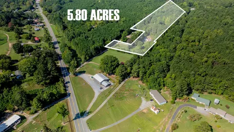 72 48 Burns Dr, Lafayette, GA 30728