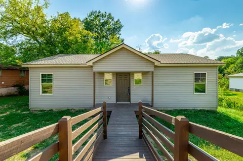 319 Scruggs Rd, Ringgold, GA 30736