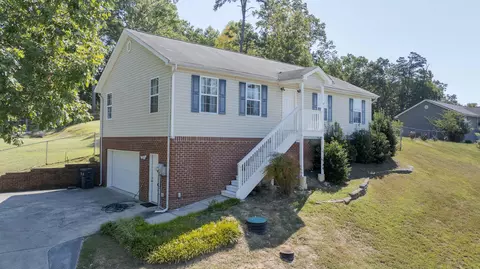 13215 Emerald Creek Cir, Soddy Daisy, TN 37379