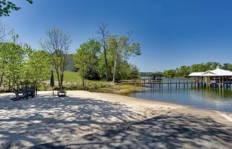 4569 Sailmaker Cir, Chattanooga, TN 37416